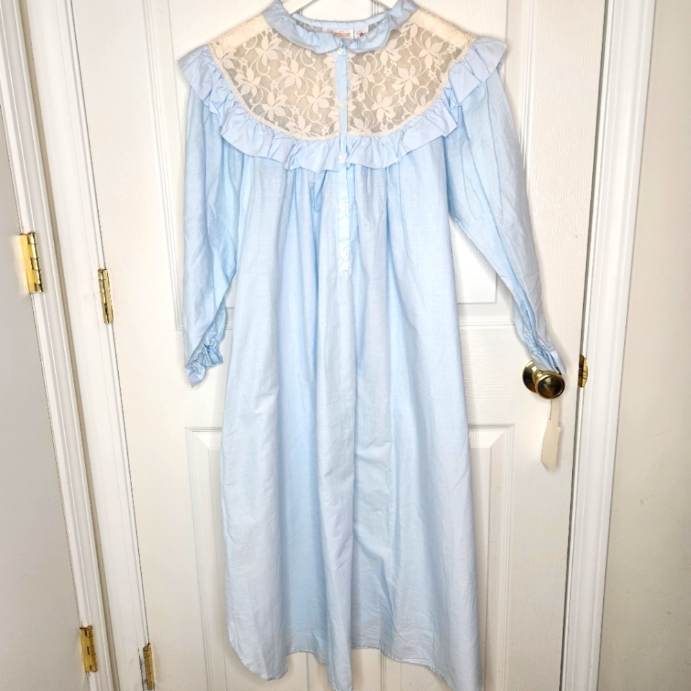 Vintage Barbizon Summer Pajamas Lightweight Lace Ruffle Made In U.S.A